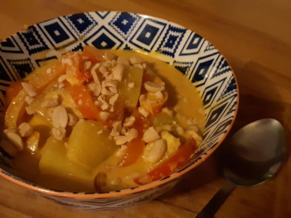 Massaman-Curry mit Tofu