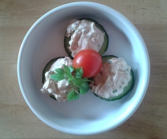 Ziegenfrischkäse-Dip mediterran