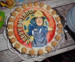 Giotto-Torte mit Schokoladenbiskuit und hartem Tortenboden