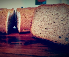 Krustiges Mehrkorn Kartoffelbrot