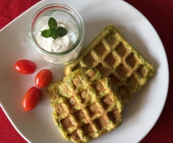 Herzhafte Waffeln aus Möhre, Kartoffel und Lauchzwiebel