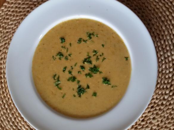 Variation Warme Brotsuppe