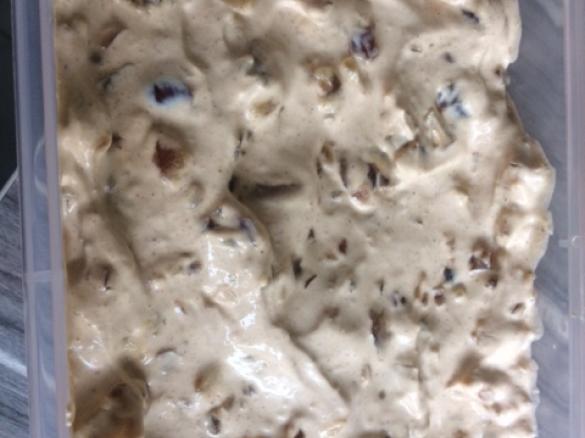 Dattel-Frischkäse-Dip