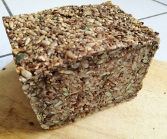 Körnerbrot ohne Backtriebmittel