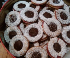 Geleeringe mit Schokoklecks