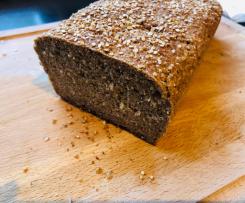 Hafer-Goldleinsamen-Dinkelbrot