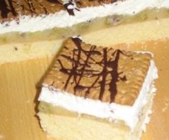 Butterkekskuchen mit Stachelbeeren