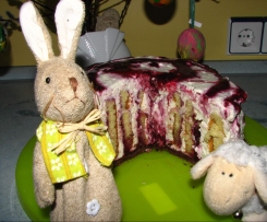 Brombeer Wickeltorte 