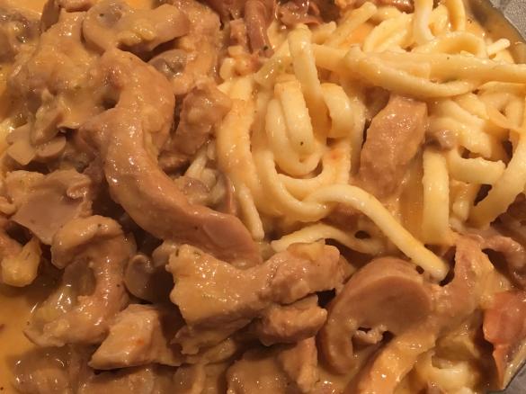 Schweinegeschnetzeltes mit Spätzle