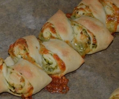 Variation von Pizza-Brot-Zopf (Partyähre aus Finessen 1/2011) Käse-Schinken-Partyähre