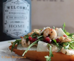 Süßkartoffel mit Shrimps und Rucola