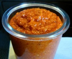 Paprika-Chilli-Pesto