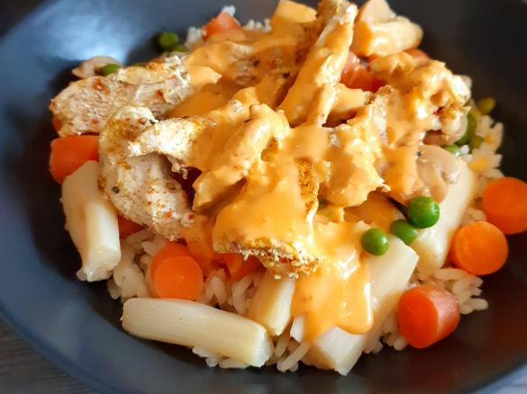 Spargel-Hähnchen-Topf mit Reis