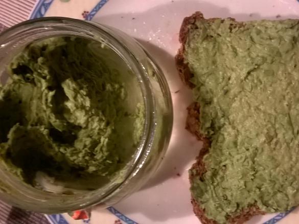 Erbsen Brotaufstrich