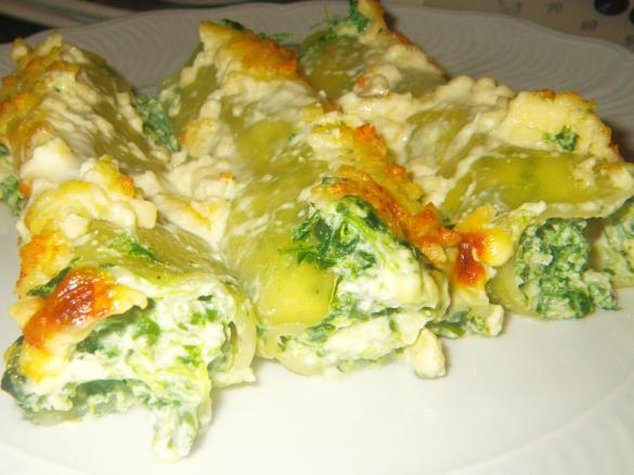 Cannelloni mit Spinat und Ricotta