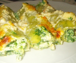 Cannelloni mit Spinat und Ricotta
