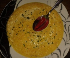 Kürbissuppe (leicht süß, leicht scharf)