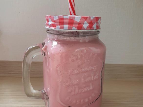Erdbeer-Milchshake "Lina"