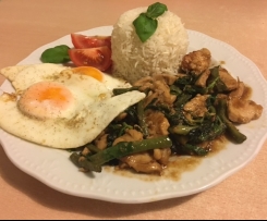 Thai Pad Grapao (sehr scharf!)