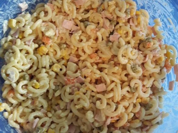 Sommerlicher Nudelsalat