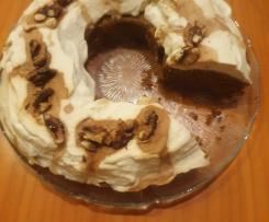 Möhrenkuchen mit Nuss