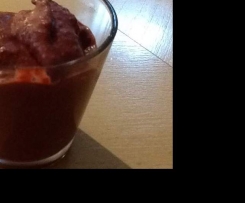 Cremiges Brombeereis