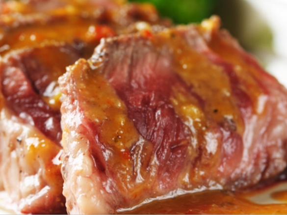 Flanken Steaks mit Erdnusssauce