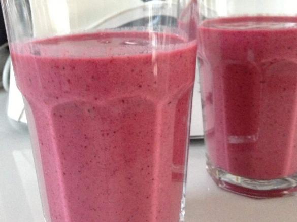 Beeren-Bananen-Smoothie
