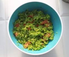 Brokkomole - Guacamole aus Brokkoli, vegan, fettfrei!