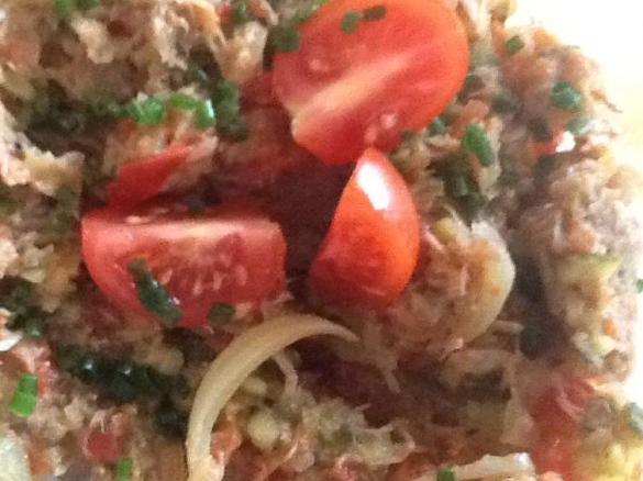 SALAT /Fleisch-Resteverwertung