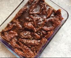 Marinierte getrocknete Tomaten mit Rotwein