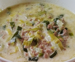 Hackfleisch Käse-Lauch-Suppe Rezept des Tages 10.01.2018