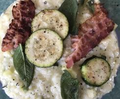 Risotto mit Zucchini und Salbei