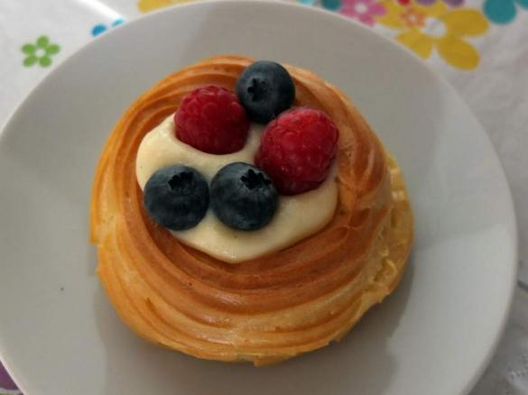 Osternestchen mit Vanille-Eierlikörcreme