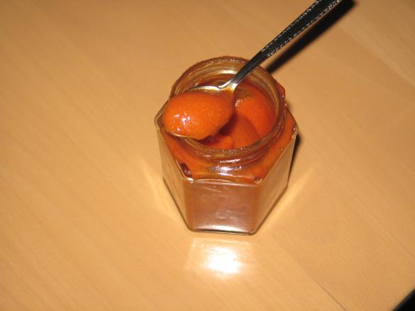 Hagebuttenmarmelade kalt gerührt - Hägenmark