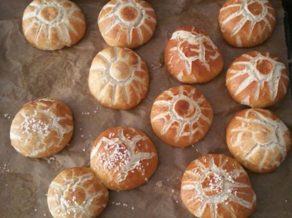 Laugenbrötchen