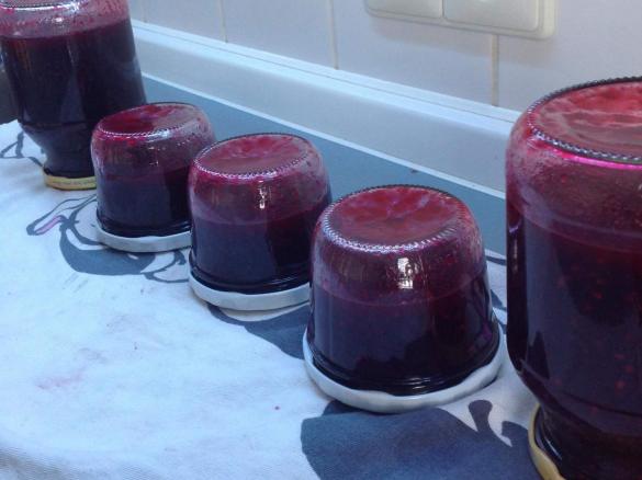 Leckere Brombeermarmelade 