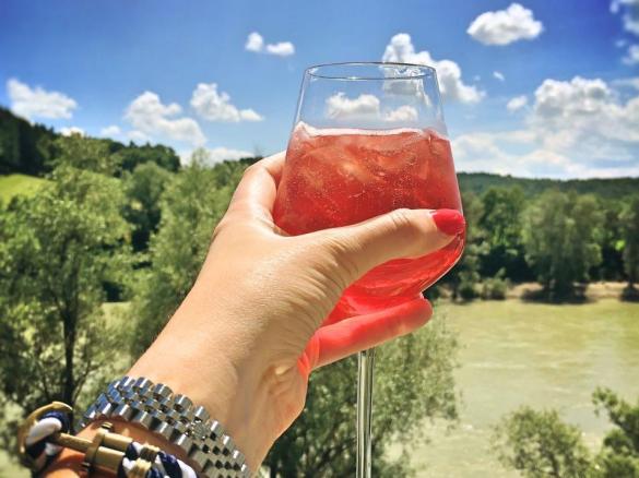 Erdbeer-Sekt-Cocktail