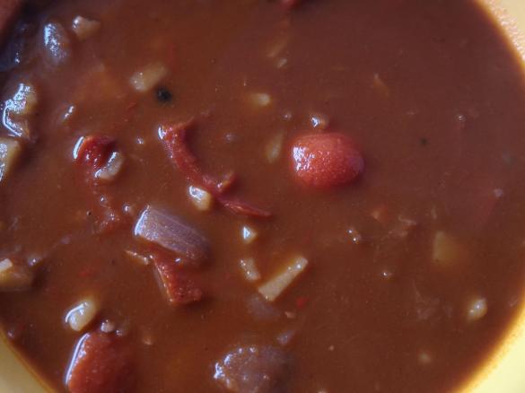 Gulaschsuppe mit Kartoffeln