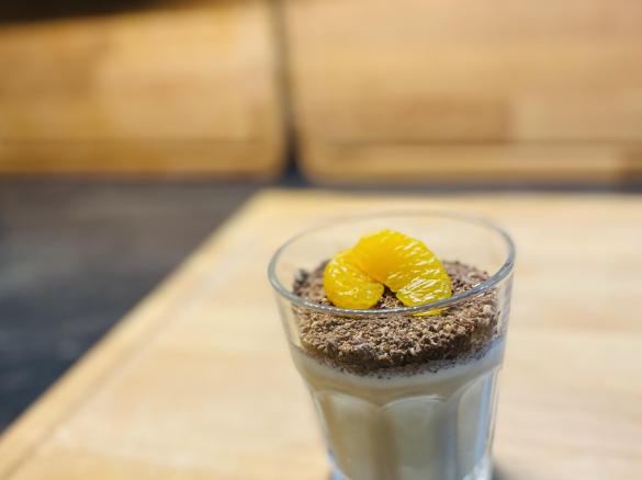 Sahne Quark mit Hanuta Crunch