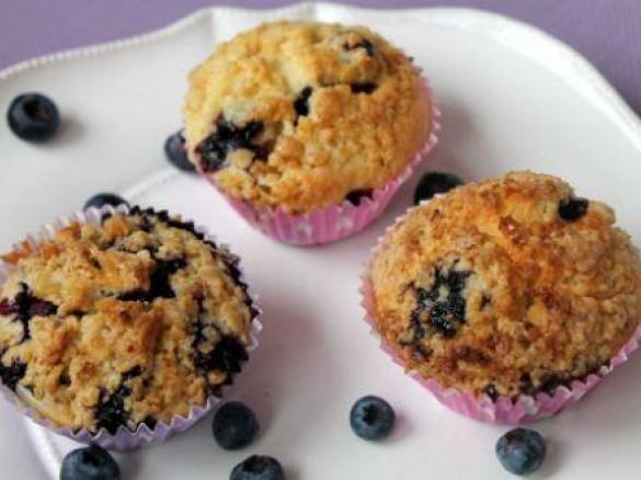 Blaubeermuffins mit Hafer-Crumble Topping (vegan)