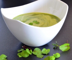 7 Kräuter Schaumsuppe