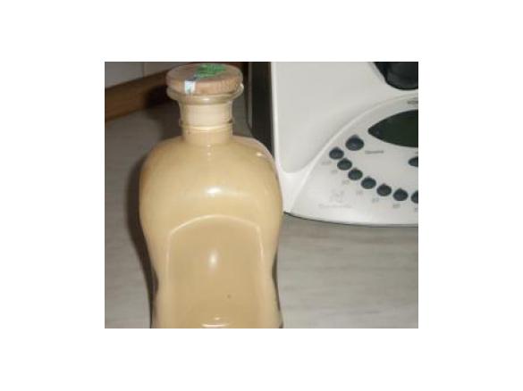 René s-Weißer Schokoladen-Orangen-Likör 