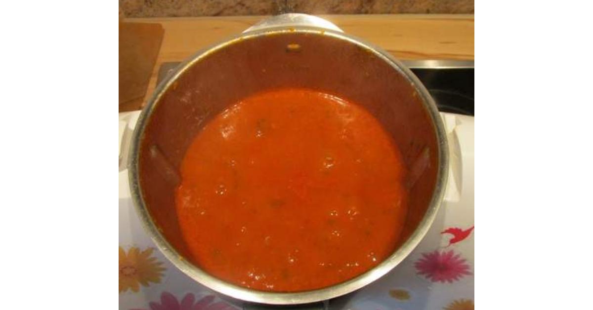 Tomatensoße mit Gartenkräutern von fauschi. Ein Thermomix® Rezept aus ... Tomatensoße mit Gartenkräutern von fauschi. Ein Thermomix® Rezept aus ...