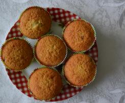 Leckere Muffins mit Schokostückchen