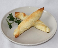 Partyrollen mit Käsefüllung