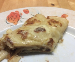 Eierpfannenkuchen mit Äpfeln