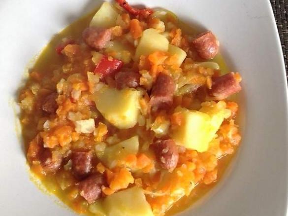 Gemüseeintopf mit Cabanossi