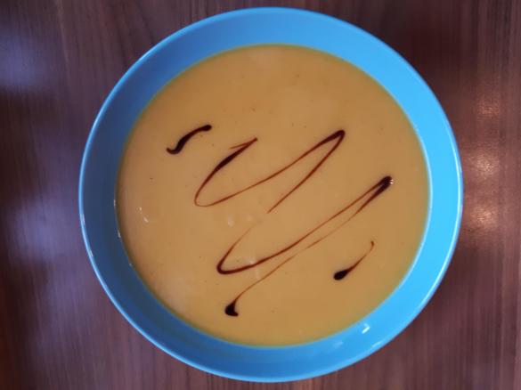 Fruchtige Butternut-Kürbissuppe