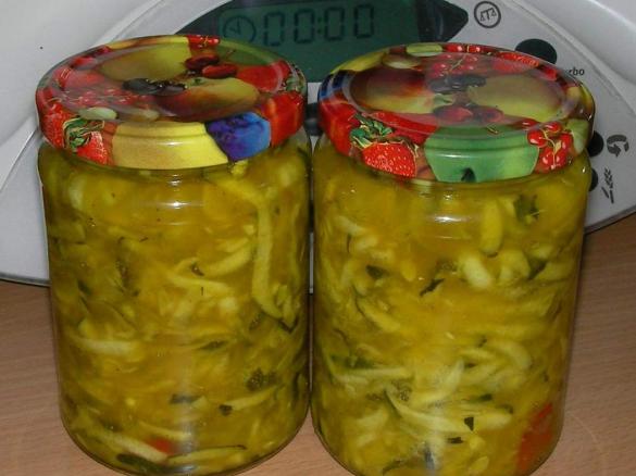 zucchini eingelegt